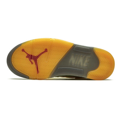 Off-White x Air Jordan 5 SP 'Sail' — UK 3 | EU 35.5 | US 3.5 — Detail View