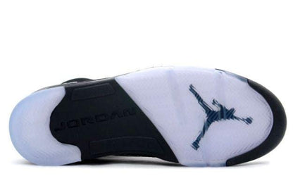 Air Jordan 5 Retro 'Black Metallic Silver' — UK 3 | EU 35.5 | US 3.5 — Side View