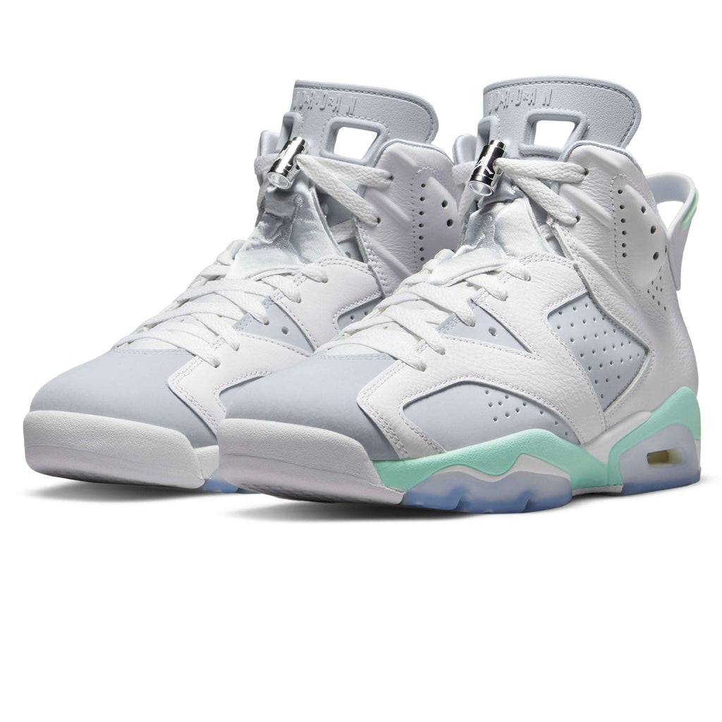 Air Jordan 6 Retro Wmns 'Mint Foam' — UK 2.5 | EU 35.5 | US 5 — Side View