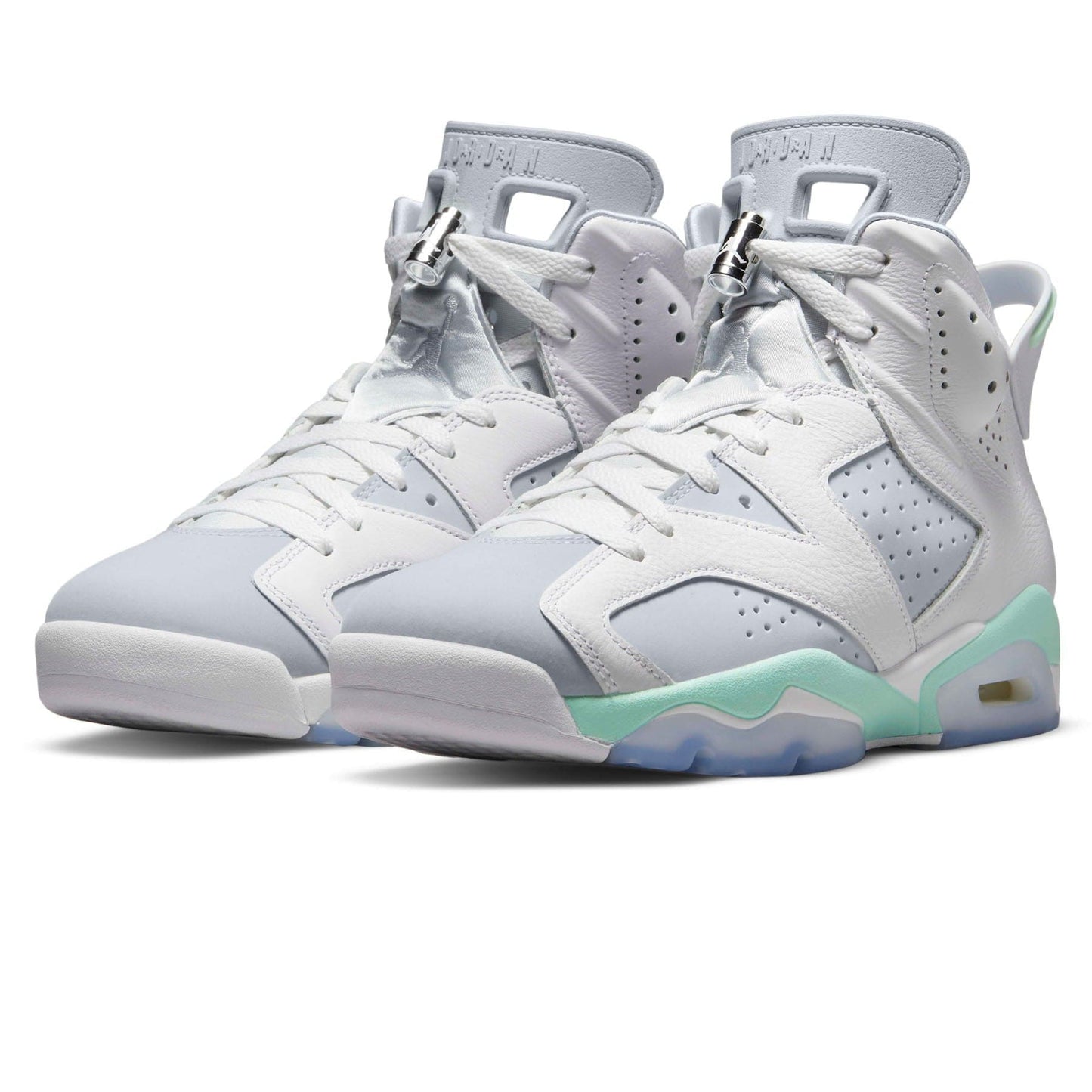 Air Jordan 6 Retro Wmns 'Mint Foam' — UK 2.5 | EU 35.5 | US 5 — Side View