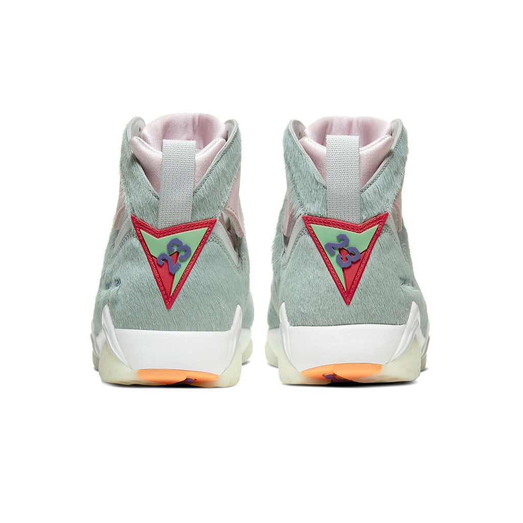Air Jordan 7 Retro SE 'Hare 2.0' — UK 3 | EU 35.5 | US 3.5 — Top View