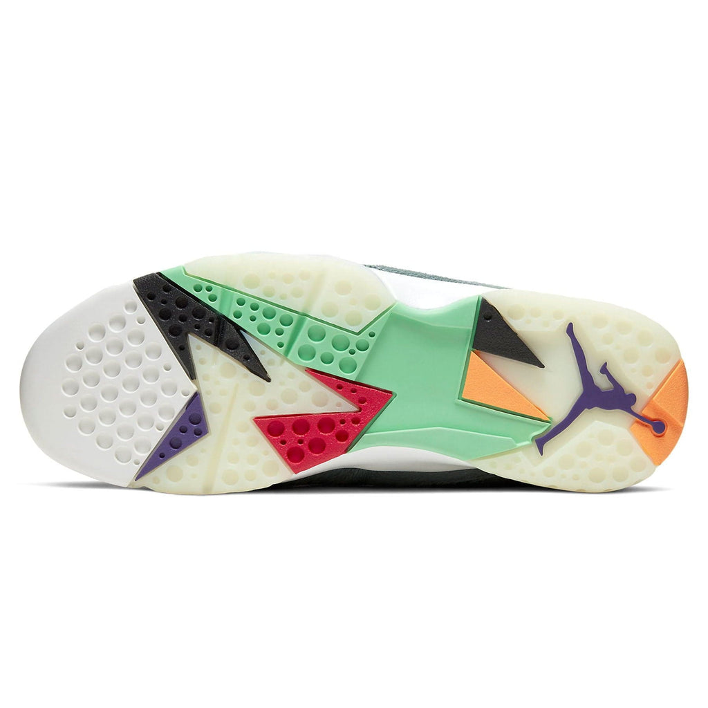 Air Jordan 7 Retro SE 'Hare 2.0' — UK 3 | EU 35.5 | US 3.5 — Detail View