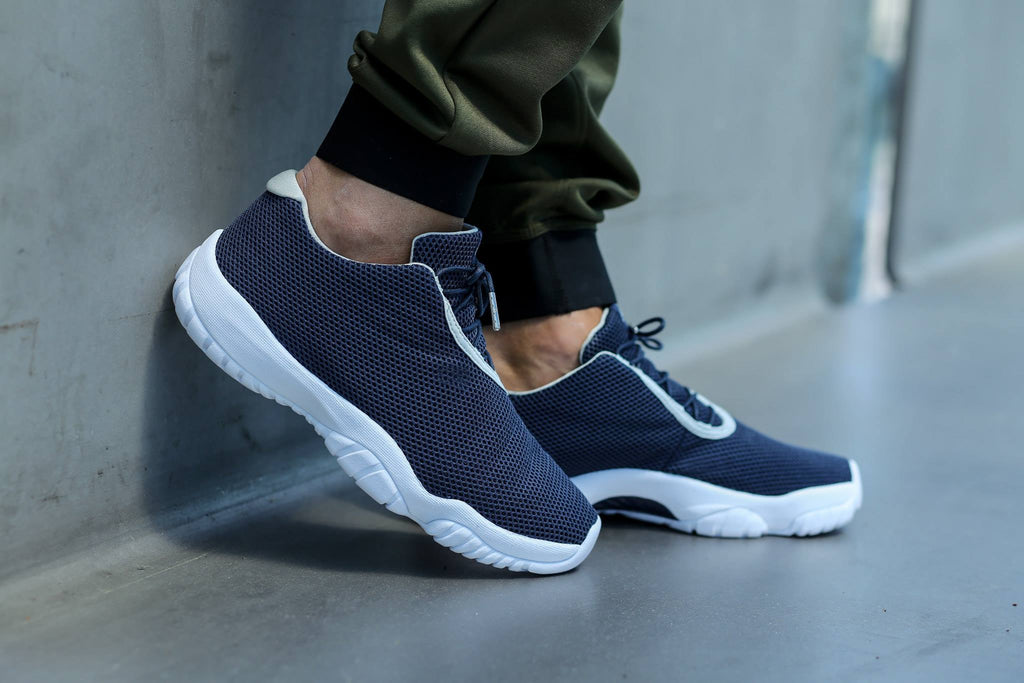 AIR JORDAN FUTURE LOW Midnight Navy — UK 3 | EU 35.5 | US 3.5 — Back View