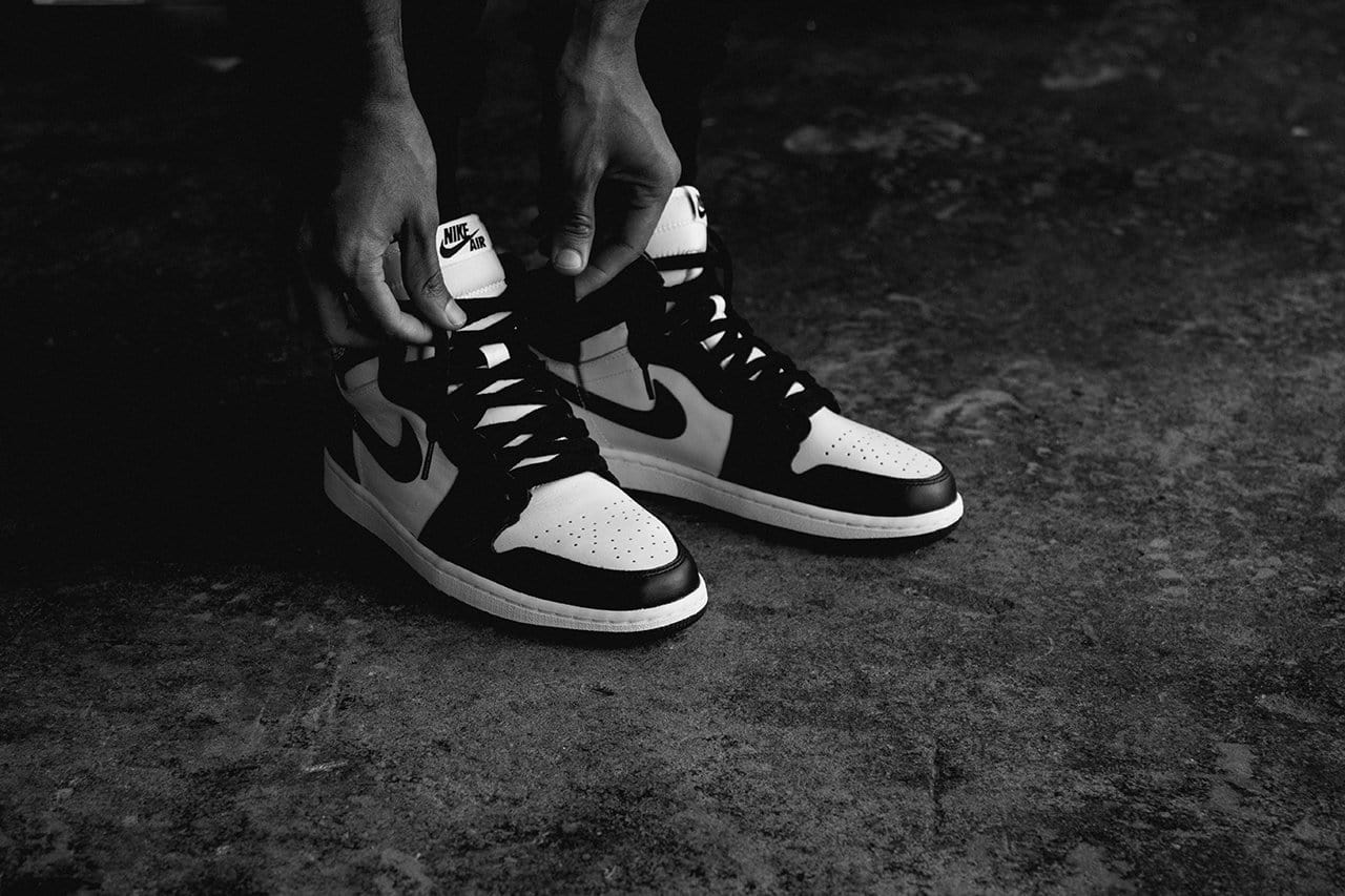 AIR JORDAN 1 RETRO HI OG 'BLACK-WHITE' — UK 3 | EU 35.5 | US 3.5 — Top View
