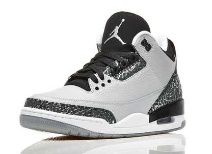 Air Jordan III (3) Wolf Grey — UK 3 | EU 35.5 | US 3.5 — Back View