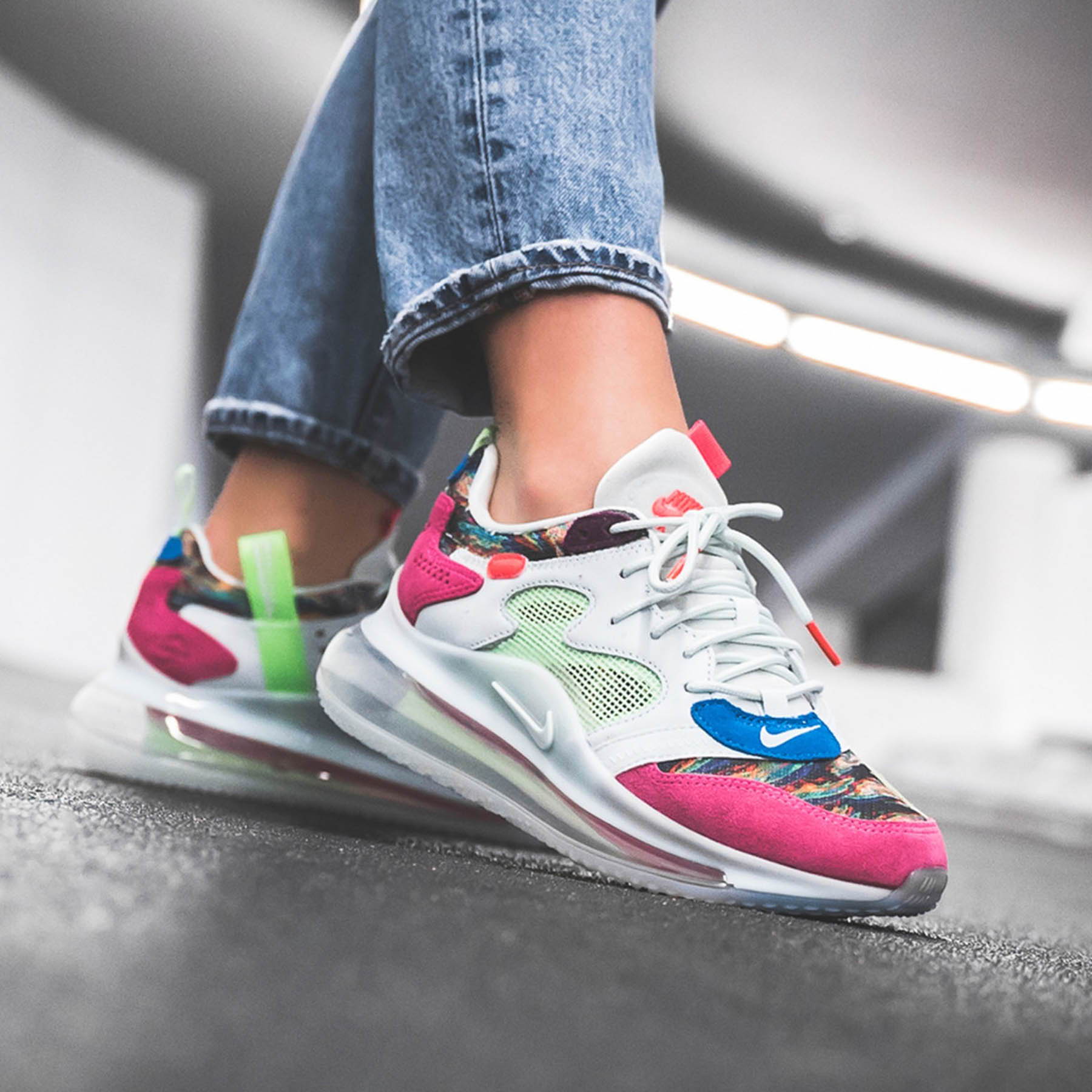 Odell Beckham Jr x Nike Air Max 720 'Young King Of The Drip' — UK 3 | EU 35.5 | US 3.5 — Alternate View 7
