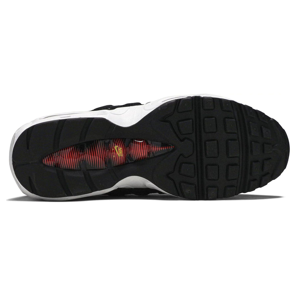 Nike Air Max 95 'Bright Crimson' — UK 3 | EU 35.5 | US 3.5 — Detail View
