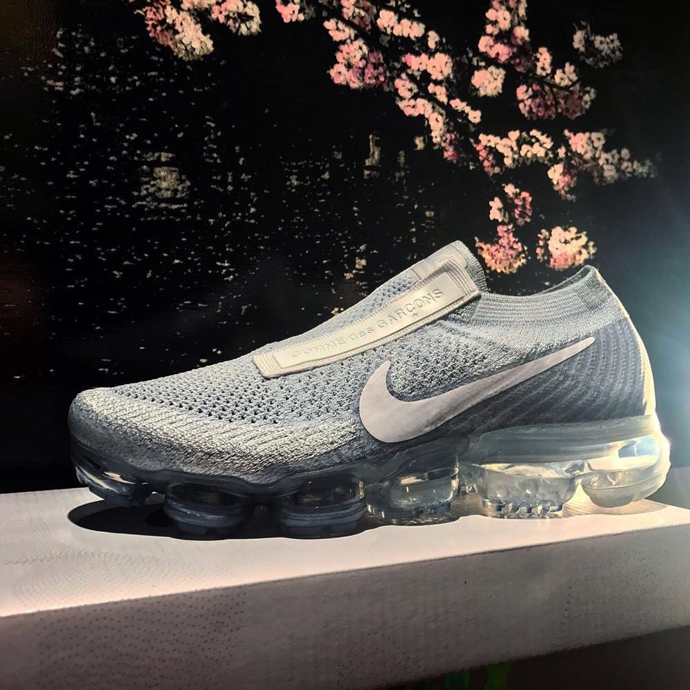 Nike W Air Vapormax Flyknit "Comme des Garcons" — UK 3 | EU 35.5 | US 3.5 — Side View