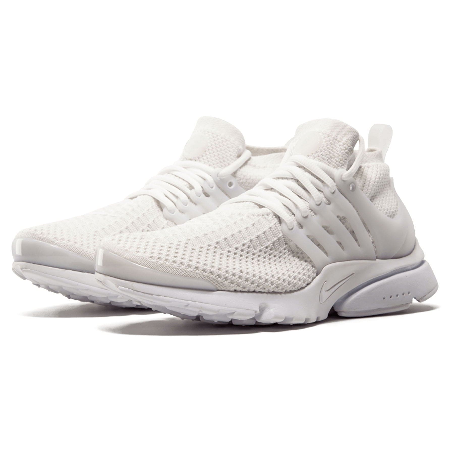 Nike Air Presto Ultra Flyknit 'Triple White' — UK 2.5 | EU 35.5 | US 5 — Side View