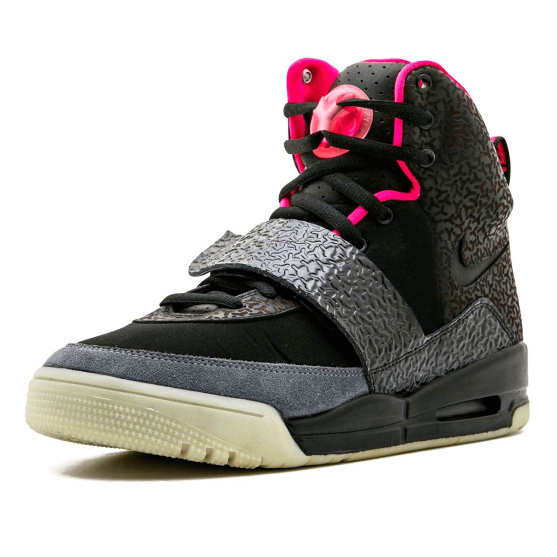Nike Air Yeezy 'Blink' — UK 3 | EU 35.5 | US 3.5 — Top View
