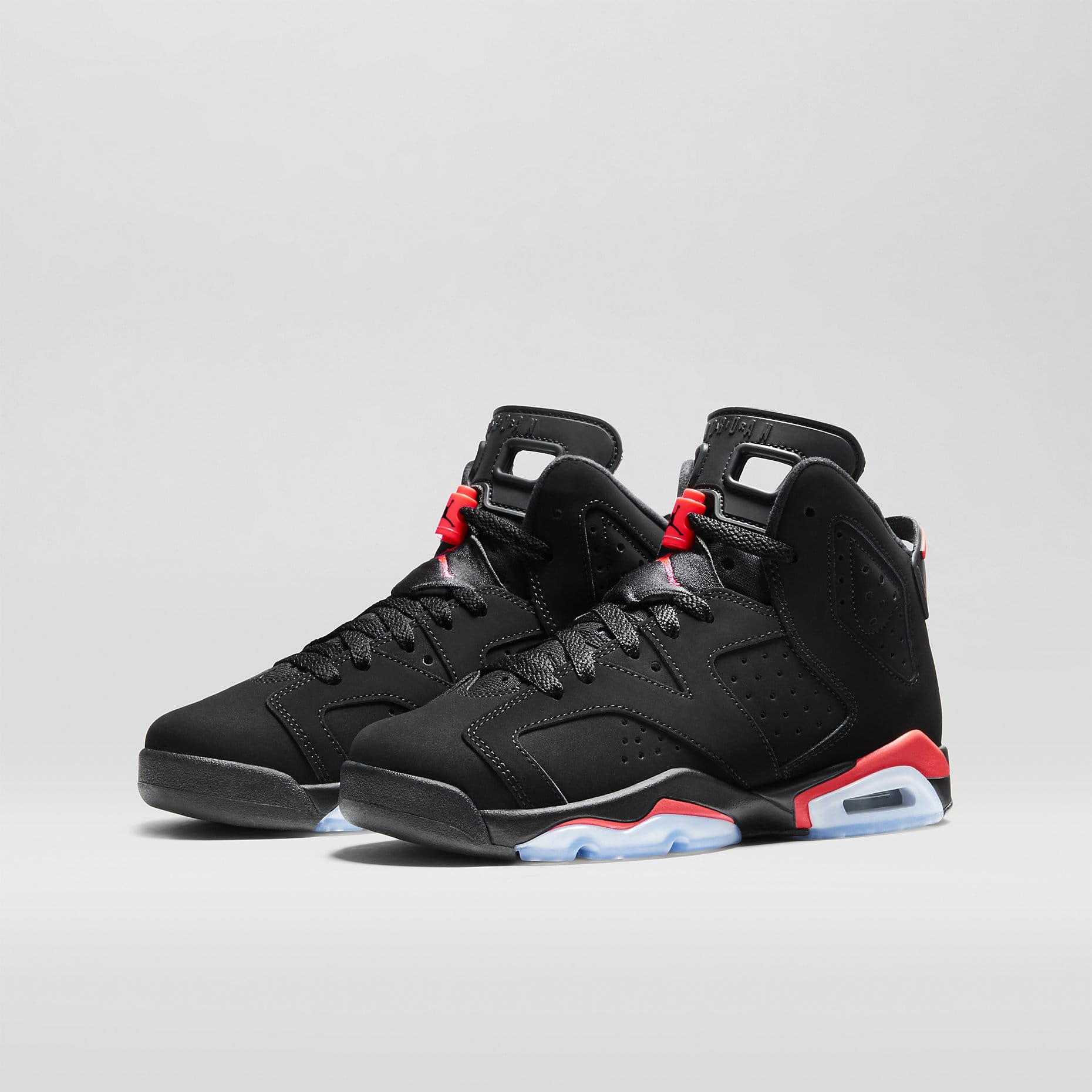 Air Jordan 6 Retro GS Black-Infrared 23 — UK 13.5 | EU 32 | US 1Y — Side View