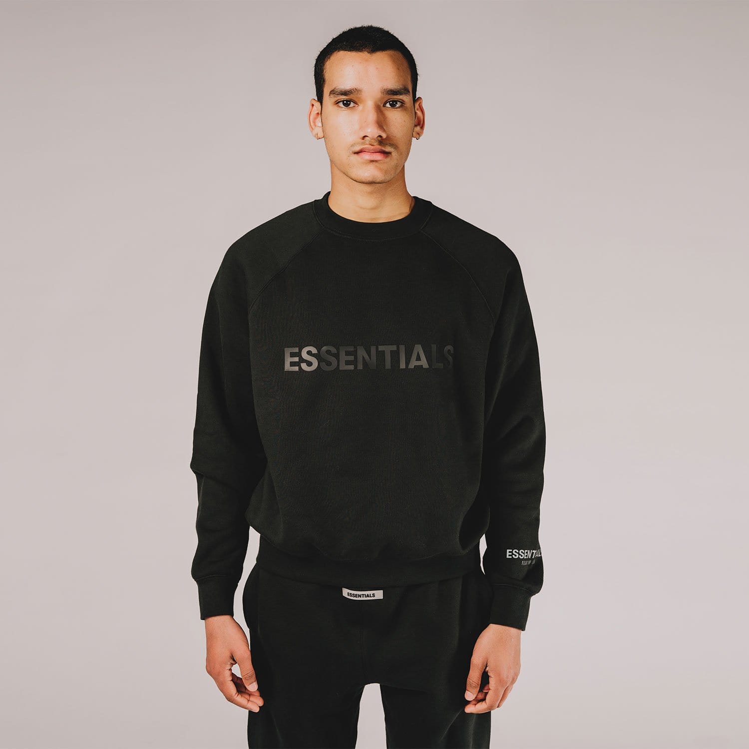 FEAR OF GOD ESSENTIALS 3D Silicon Applique Crewneck Dark Slate/Stretch Limo/Black — XXS — Detail View