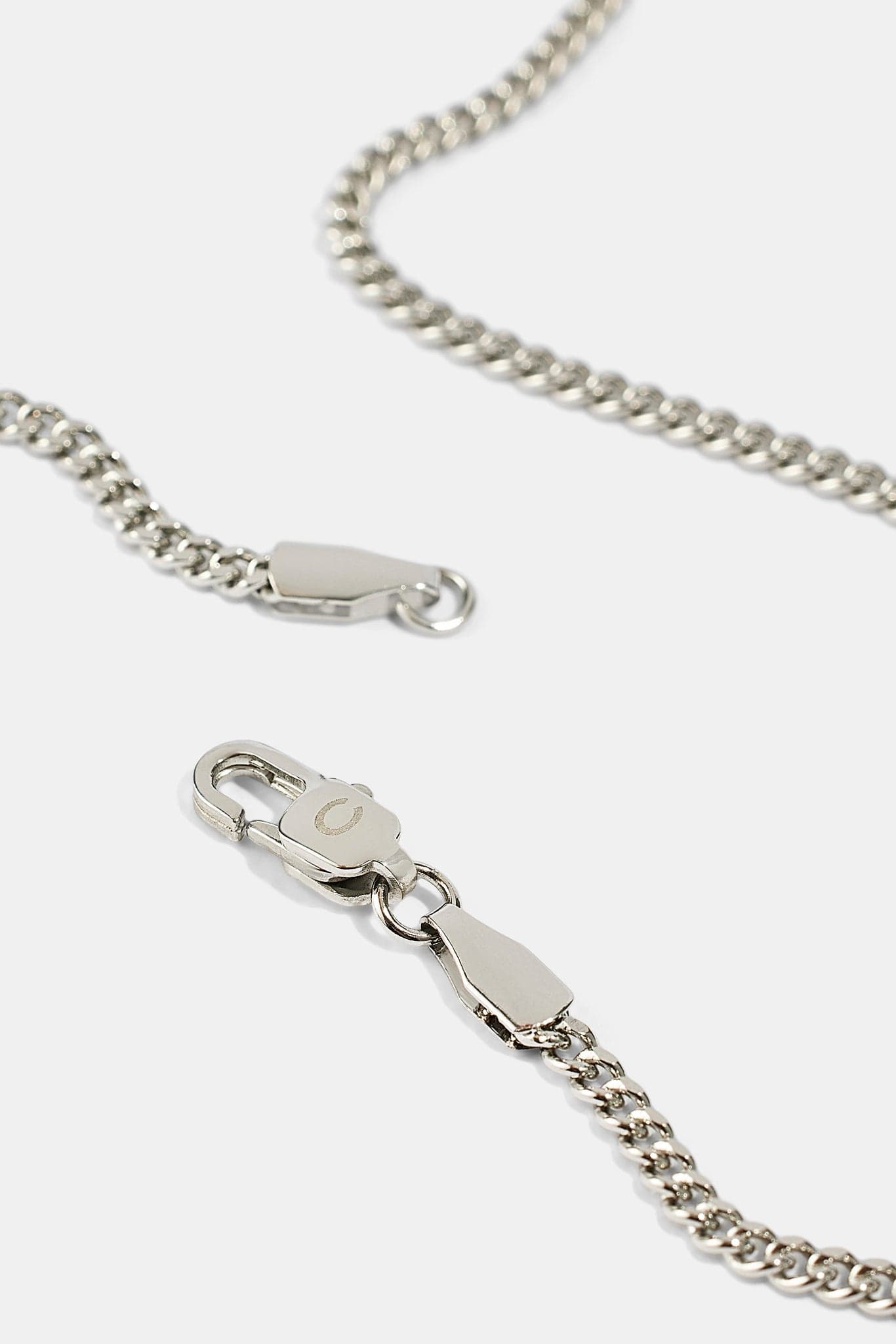 Cernucci Micro Cuban Chain - 2.5mm - White — 16" — Back View