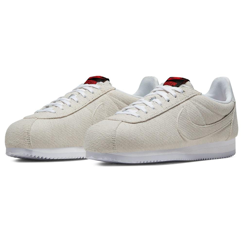 Stranger Things x Nike Cortez QS 'Upside Down' — UK 3 | EU 35.5 | US 3.5 — Side View