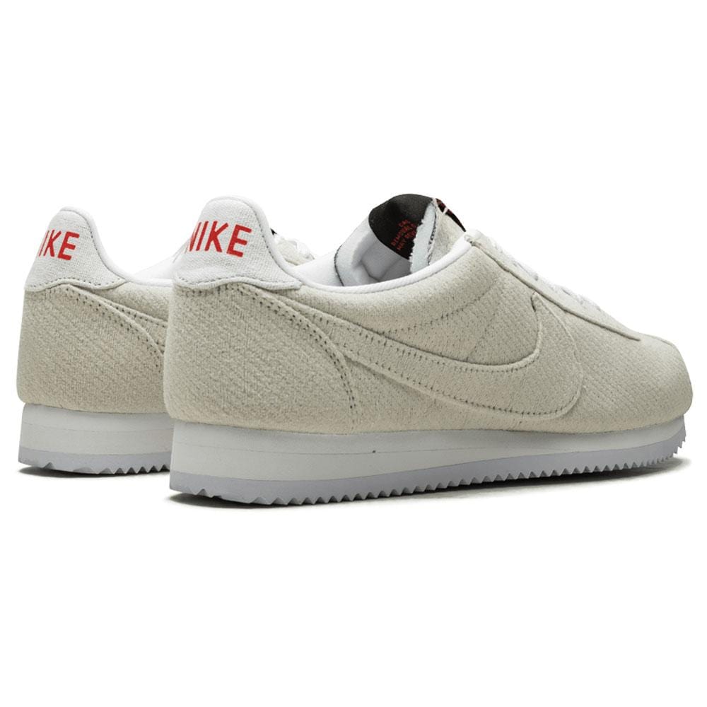 Stranger Things x Nike Cortez QS 'Upside Down' — UK 3 | EU 35.5 | US 3.5 — Back View