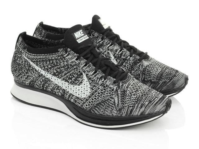 Nike Flyknit Racer Oreo 2 Black White — UK 3 | EU 35.5 | US 3.5 — Back View
