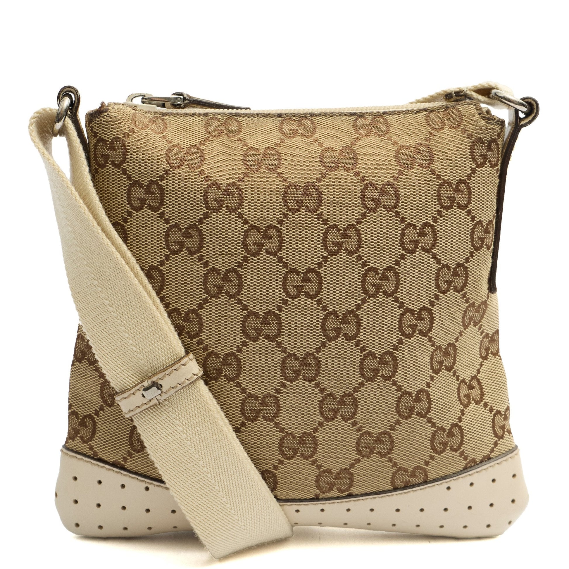 Gucci Cross Body Messenger in Brown, GG Supreme Canvas — Front View