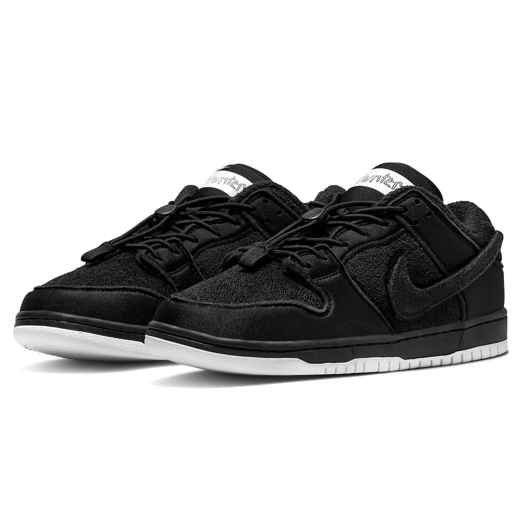 Gnarhunters x Nike Dunk Low SB 'Black' — UK 3 | EU 35.5 | US 3.5 — Side View