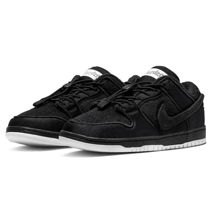 Gnarhunters x Nike Dunk Low SB 'Black' — UK 3 | EU 35.5 | US 3.5 — Side View