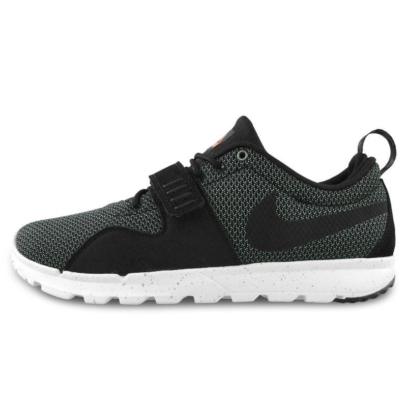 Nike SB Trainerendor Iron Green Black Silver — UK 3 | EU 35.5 | US 3.5 — Front View