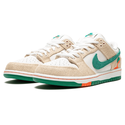 Nike Dunk Low SB x Jarritos — UK 3 | EU 35.5 | US 3.5 — Side View