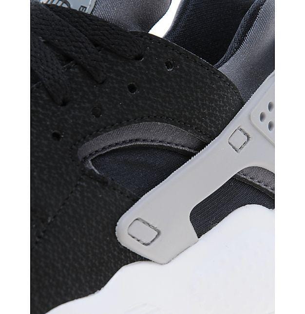Nike Huarache Junior 'Black-Wolf Grey' — UK 3 | EU 35.5 | US 3.5 — Top View