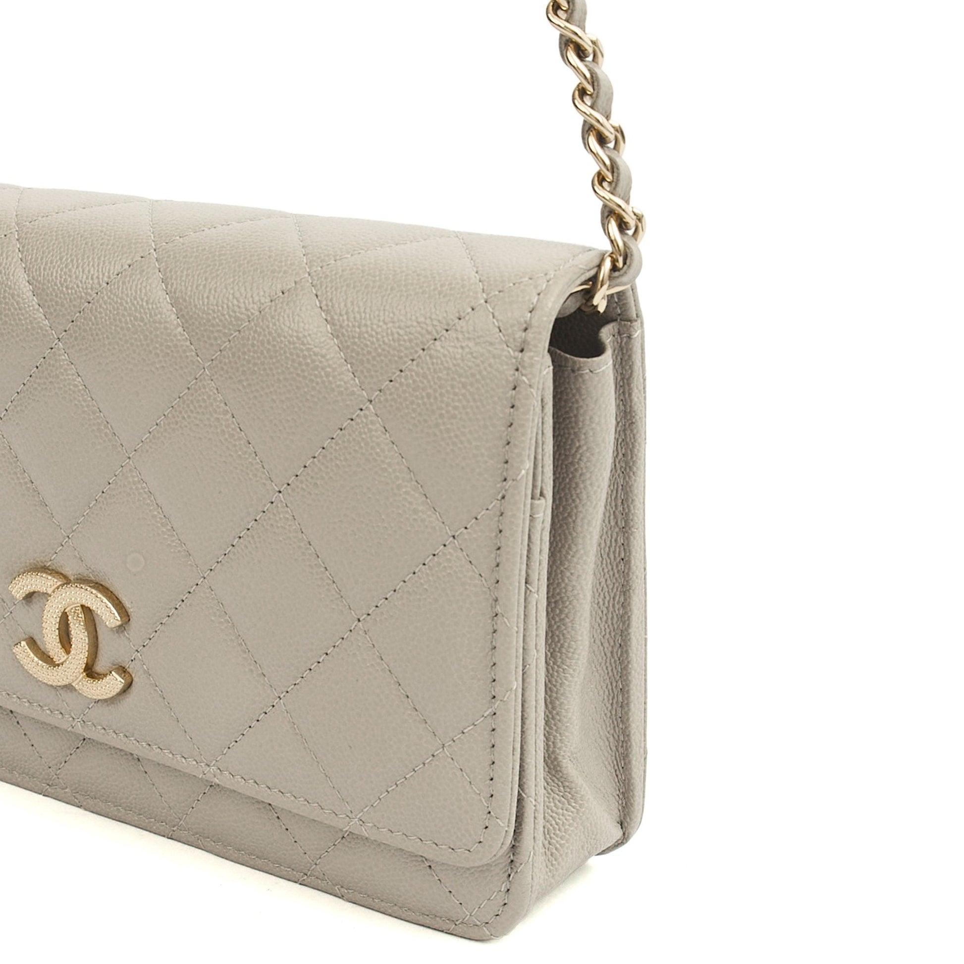 Chanel Cross Body Wallet on Chain in Grey, Caviar Leather (GHW) — Detail View