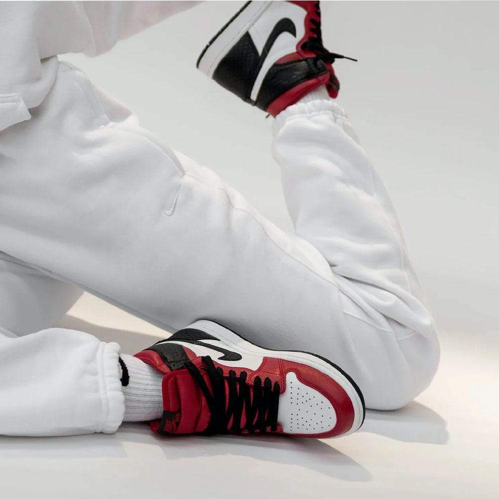 Air Jordan 1 Retro High Satin Snake Chicago (Wmns) — UK 2.5 | EU 35.5 | US 5 — Alternate View 8