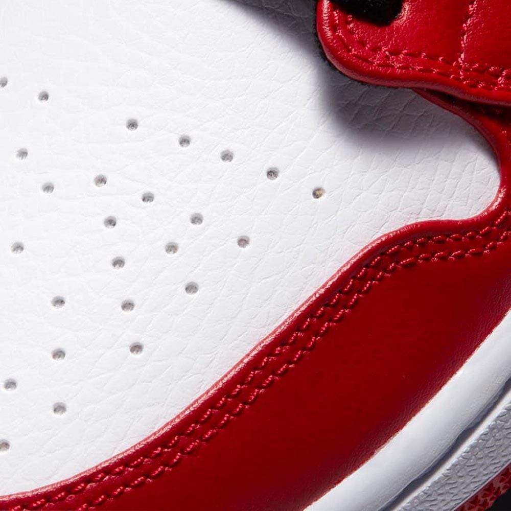 Air Jordan 1 Mid 'Chicago' 2020 — UK 3 | EU 35.5 | US 3.5 — Alternate View 7