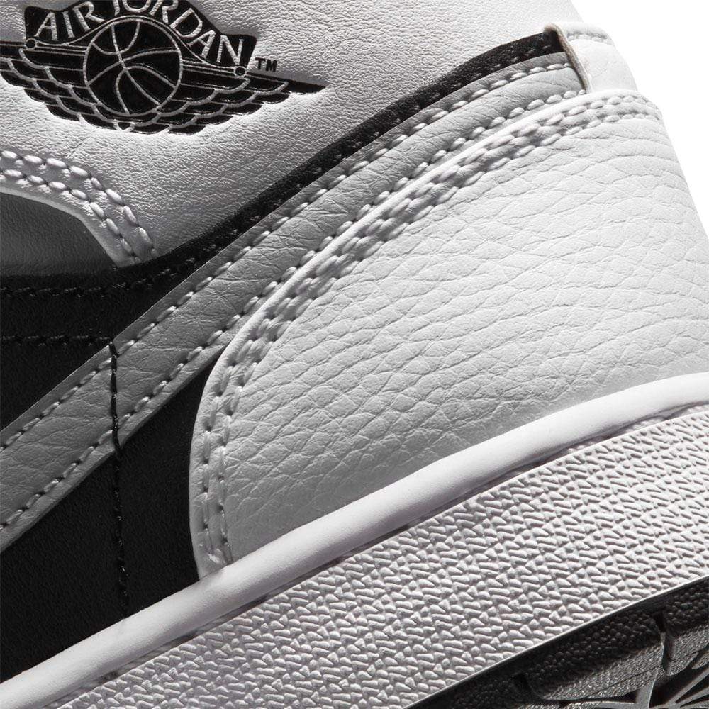 Air Jordan 1 Mid GS 'White Shadow' — UK 13.5 | EU 32 | US 1Y — Alternate View 7