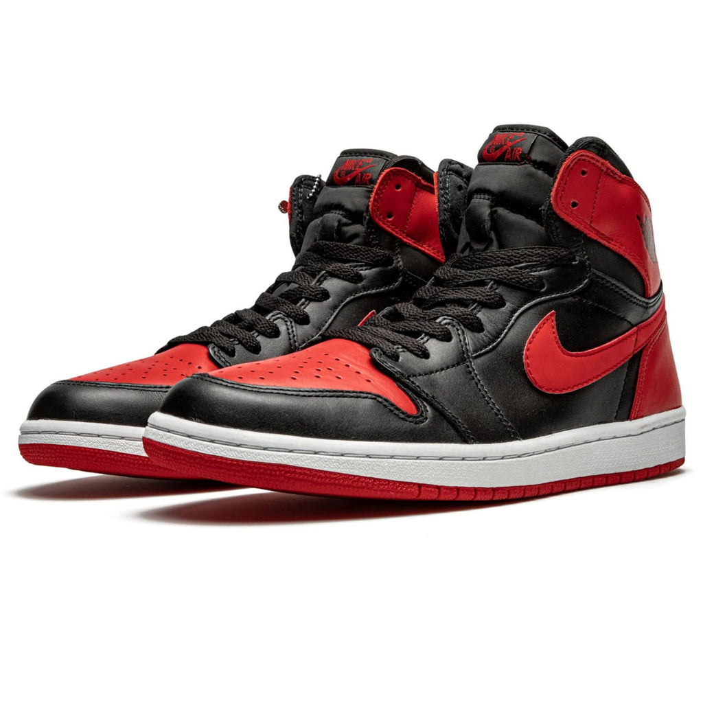 Air Jordan 1 Retro 'Bred' 2001 — UK 3 | EU 35.5 | US 3.5 — Side View