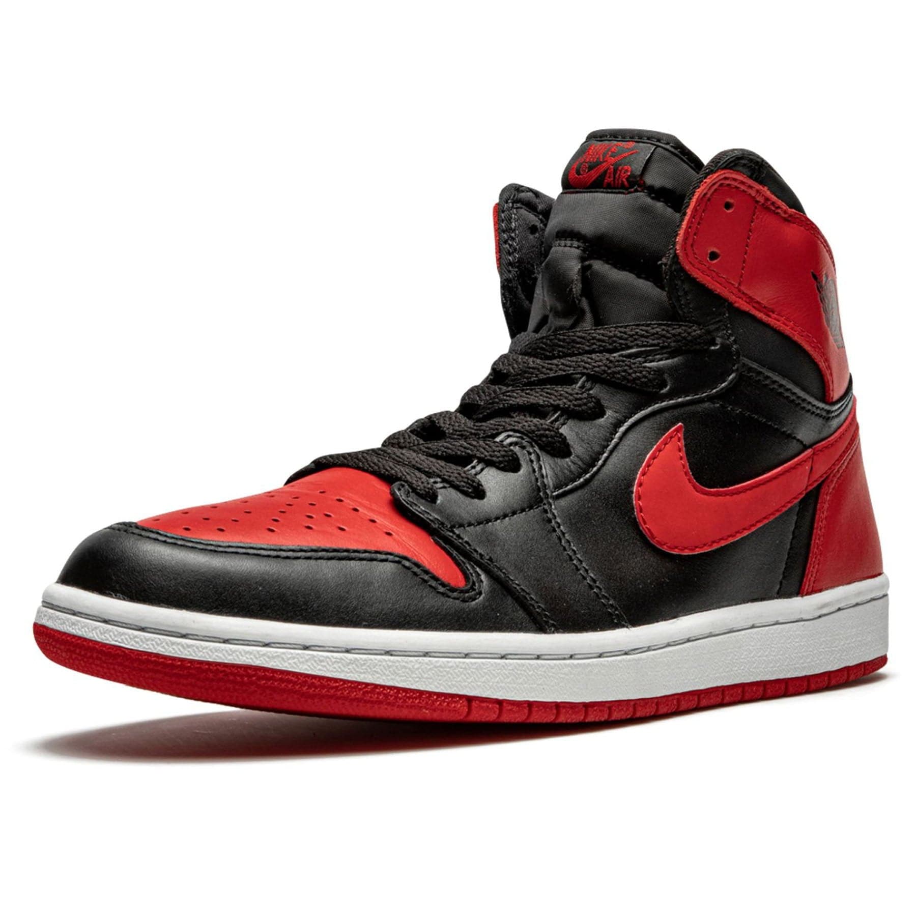 Air Jordan 1 Retro 'Bred' 2001 — UK 3 | EU 35.5 | US 3.5 — Top View