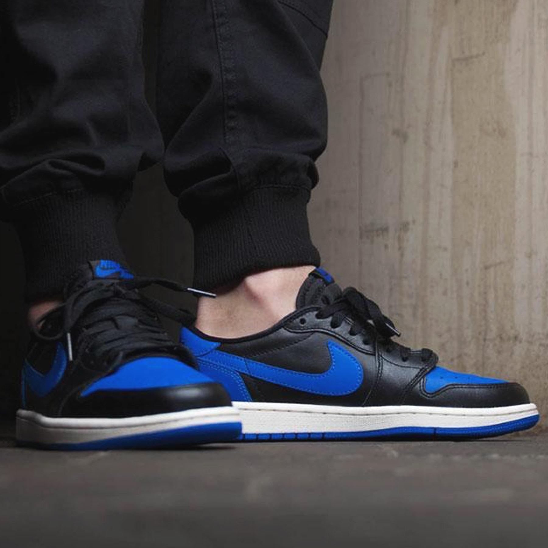 Air Jordan 1 Retro Low OG 'Royal' — UK 3 | EU 35.5 | US 3.5 — Detail View