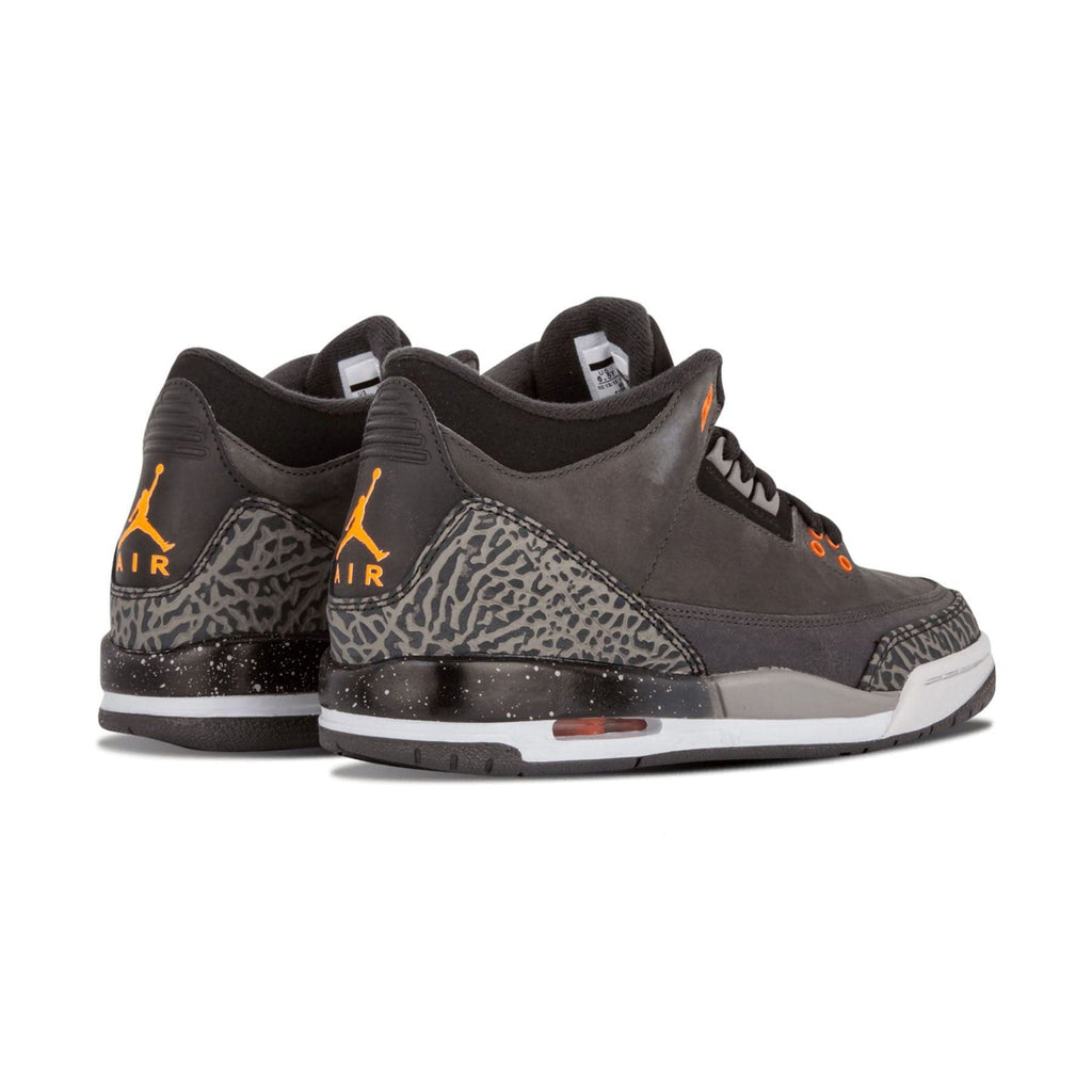 Air Jordan 3 Retro GS 'Fear' — UK 13.5 | EU 32 | US 1Y — Back View