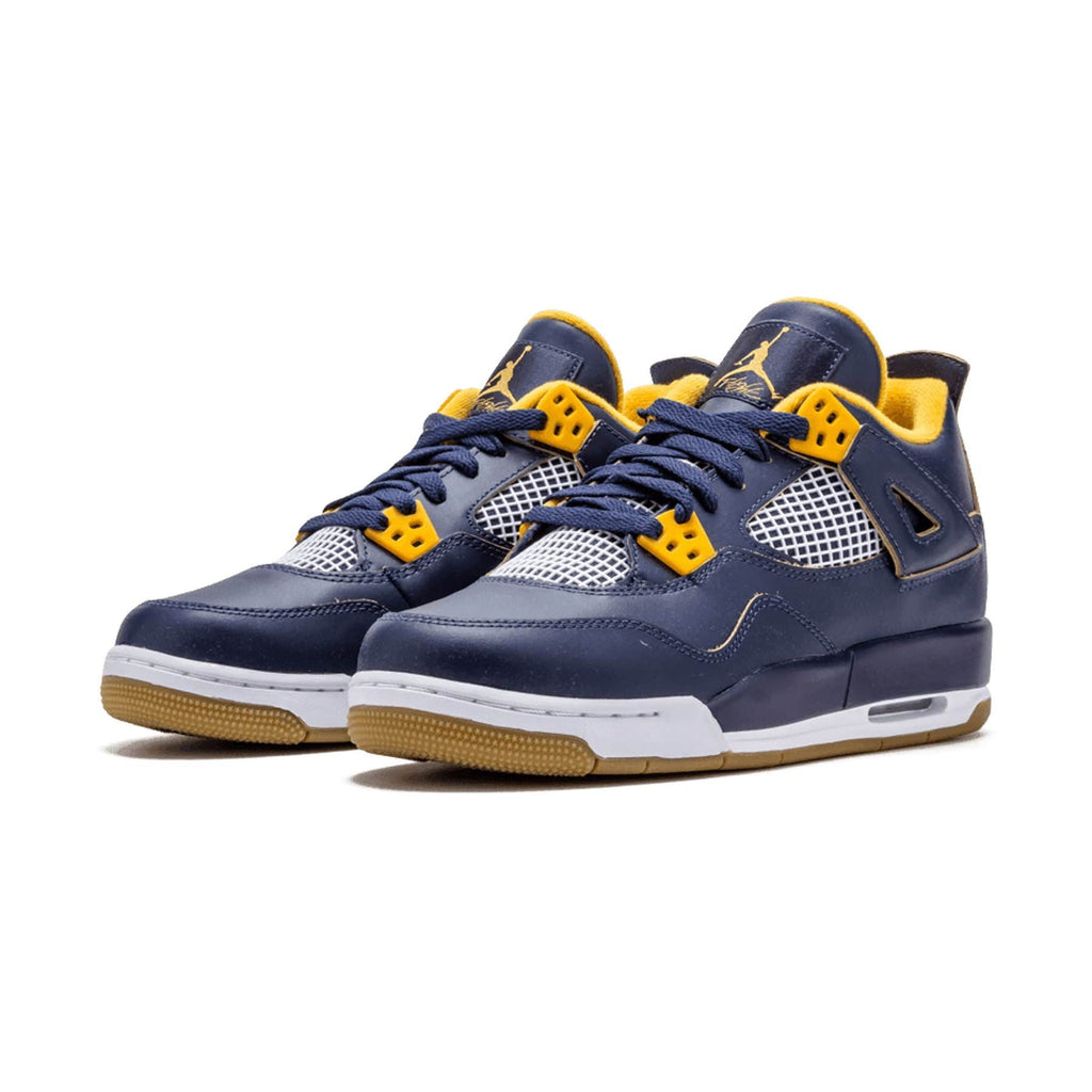 Air Jordan 4 GS 'Dunk From Above' — UK 13.5 | EU 32 | US 1Y — Side View