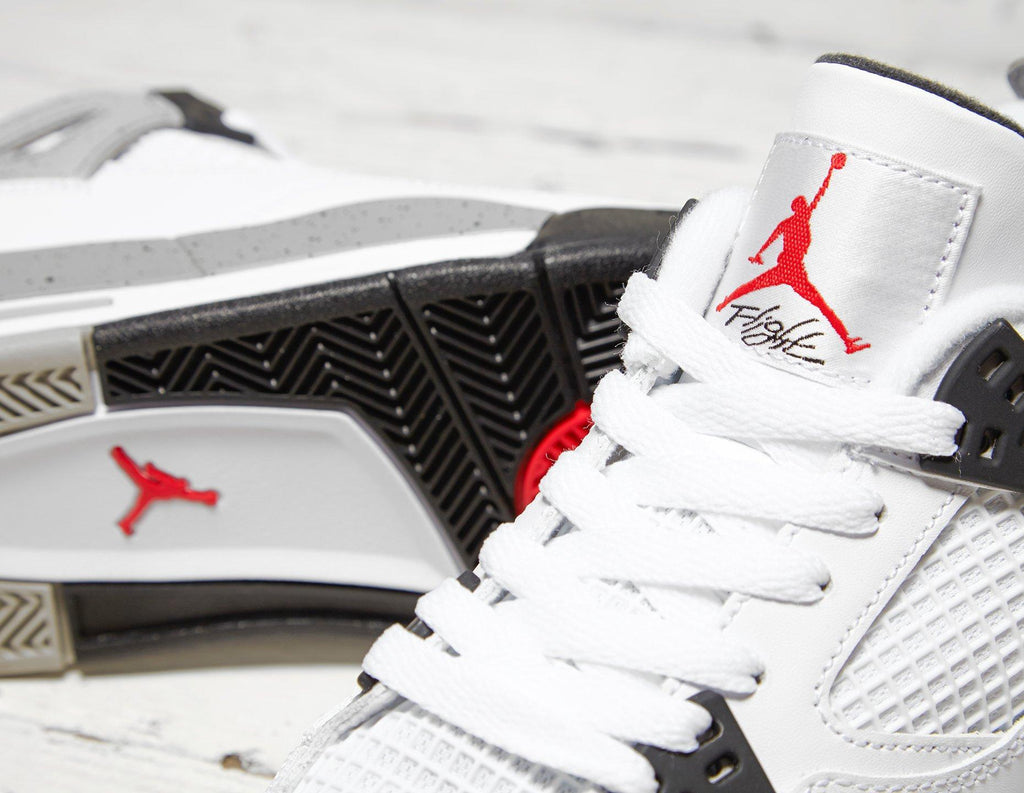 AIR JORDAN 4 89 OG WHITE CEMENT JUNIOR — UK 13.5 | EU 32 | US 1Y — Alternate View 7