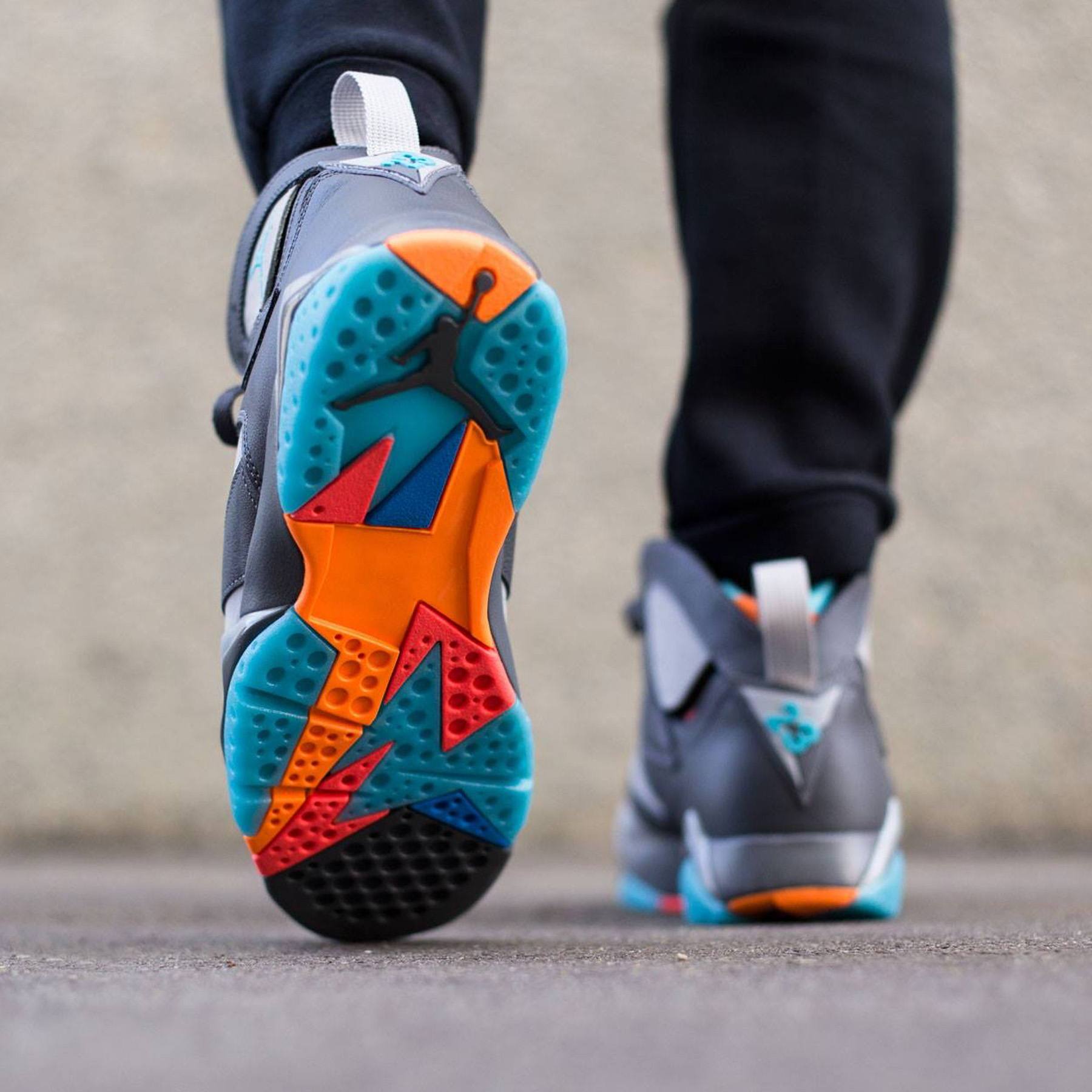 Air Jordan 7 Retro 'Barcelona Days' — UK 3 | EU 35.5 | US 3.5 — Alternate View 7