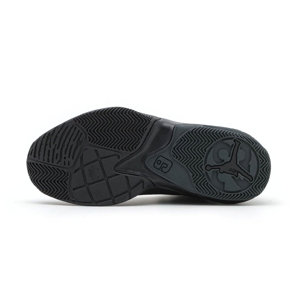 Air Jordan Max Aura 3 GS 'Black' — UK 13.5 | EU 32 | US 1Y — Detail View