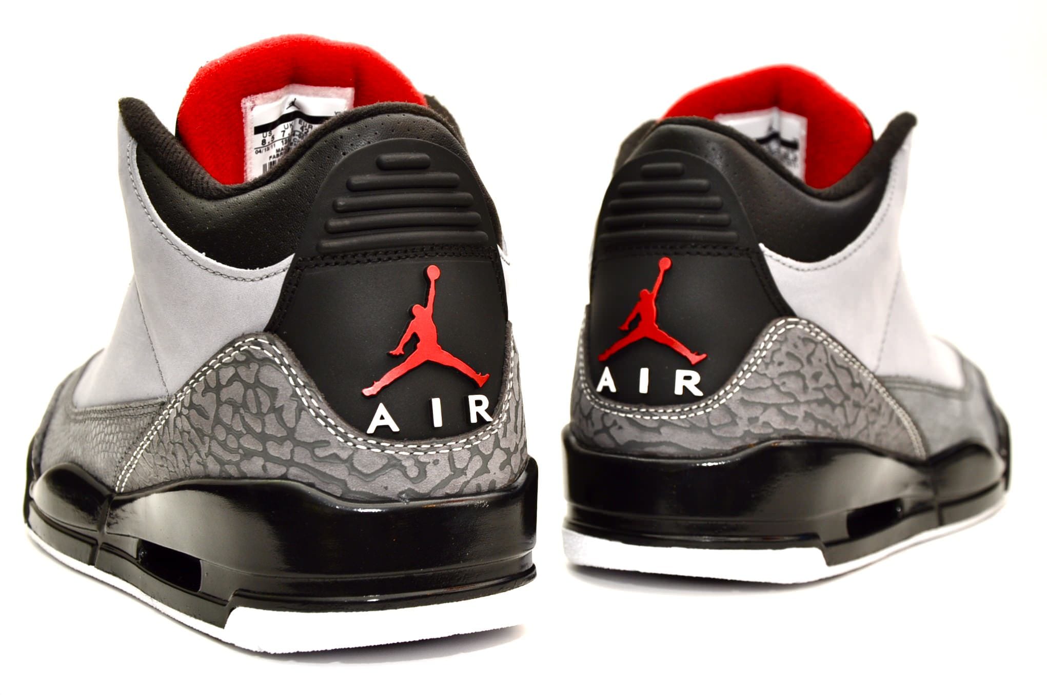 Air Jordan 3 'Stealth' — UK 3 | EU 35.5 | US 3.5 — Side View