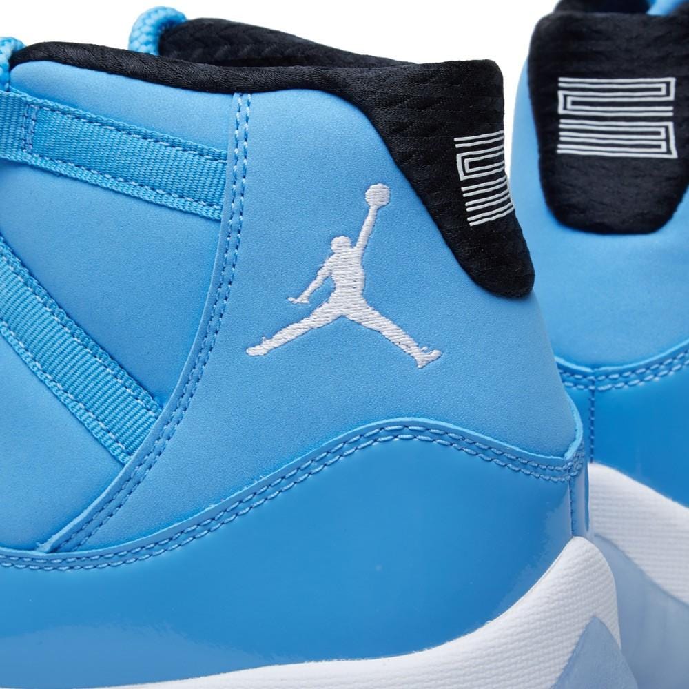 Air Jordan Ultimate Gift of Flight Pack — UK 3 | EU 35.5 | US 3.5 — Detail View