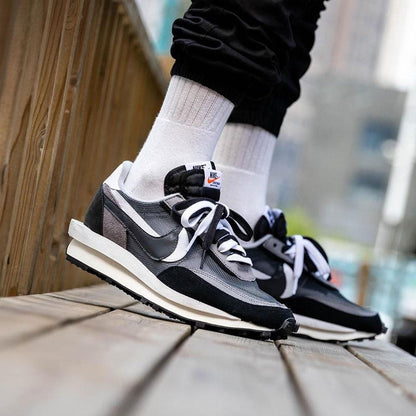 Sacai x LDWaffle 'Black' — UK 3 | EU 35.5 | US 3.5 — Alternate View 7