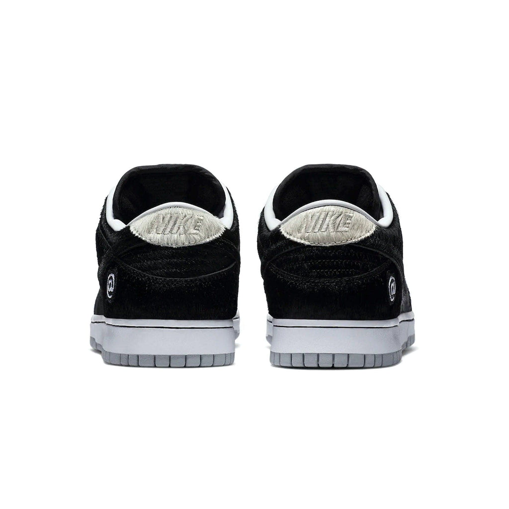 Medicom Toy x Dunk Low SB 'BE@RBRICK' — UK 3 | EU 35.5 | US 3.5 — Top View