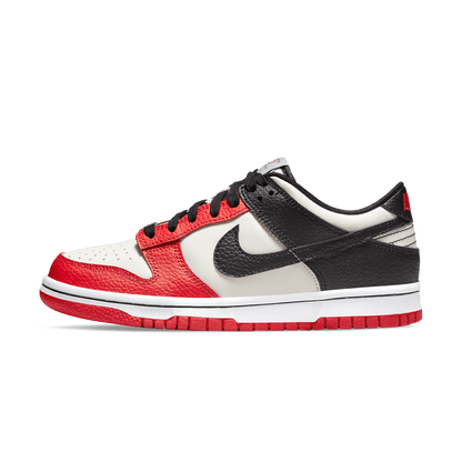 NBA x Nike Dunk Low EMB GS '75th Anniversary - Chicago' — UK 13.5 | EU 32 | US 1Y — Front View