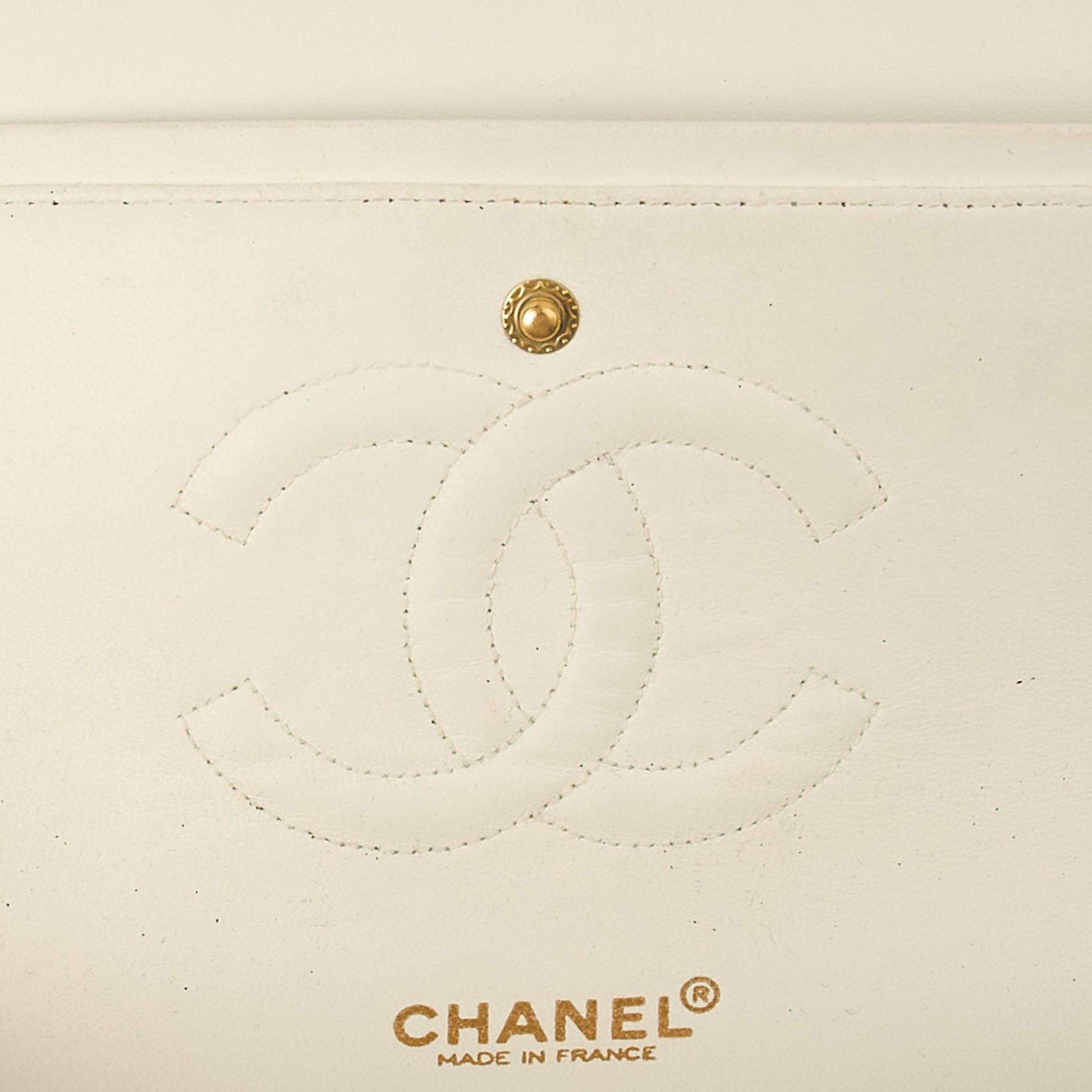 Classic Double Flap- Medium in White, Calfskin Leather With Gold Hardware — Alternate View 15