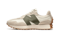 New Balance 327 Moonbeam Oak Leaf Green