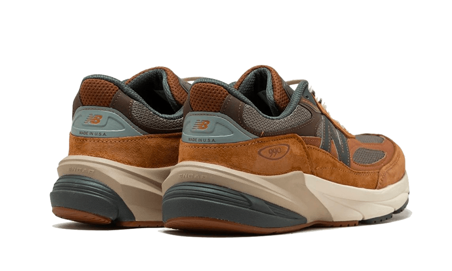 New Balance 990 V6 Carhartt WIP Sculpture Center