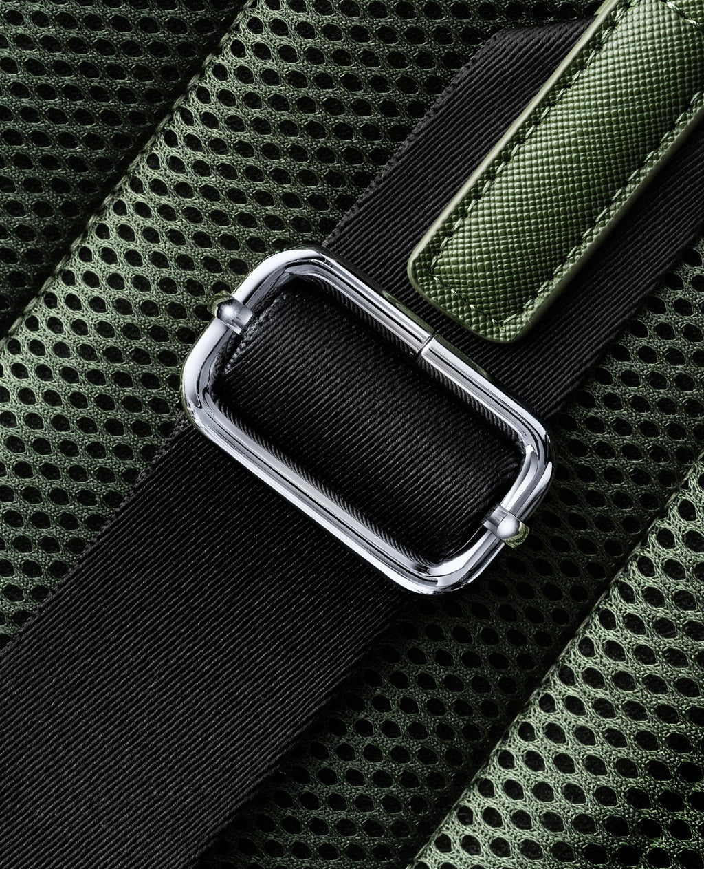 Formes Porto Sling Verdal — Lifestyle View
