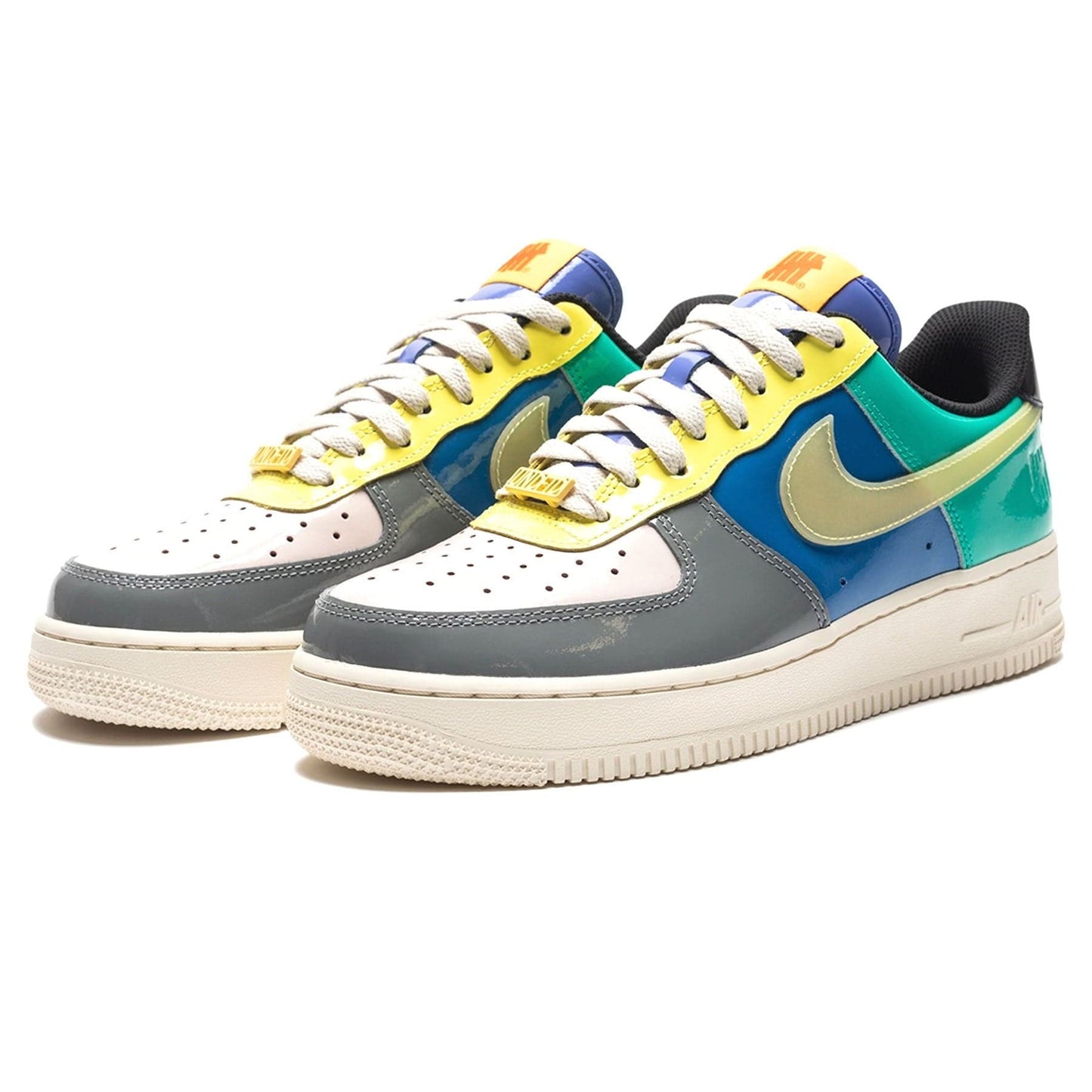 Undefeated x Nike Air Force 1 Low 'Community' — UK 3 | EU 35.5 | US 3.5 — Side View