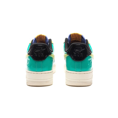 Undefeated x Nike Air Force 1 Low 'Community' — UK 3 | EU 35.5 | US 3.5 — Top View