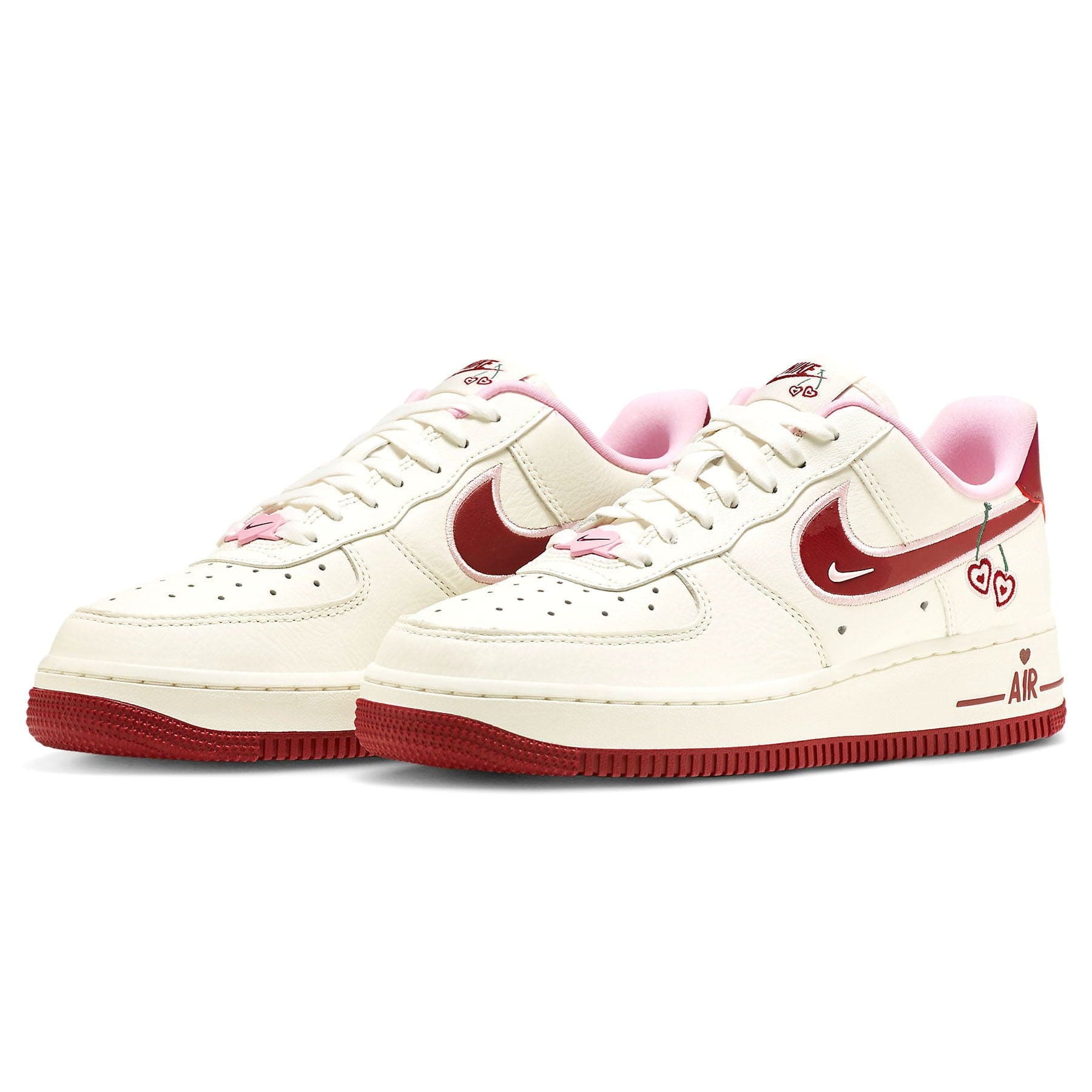Nike Air Force 1 Low Wmns 'Valentine's Day 2023' — UK 2.5 | EU 35.5 | US 5 — Side View